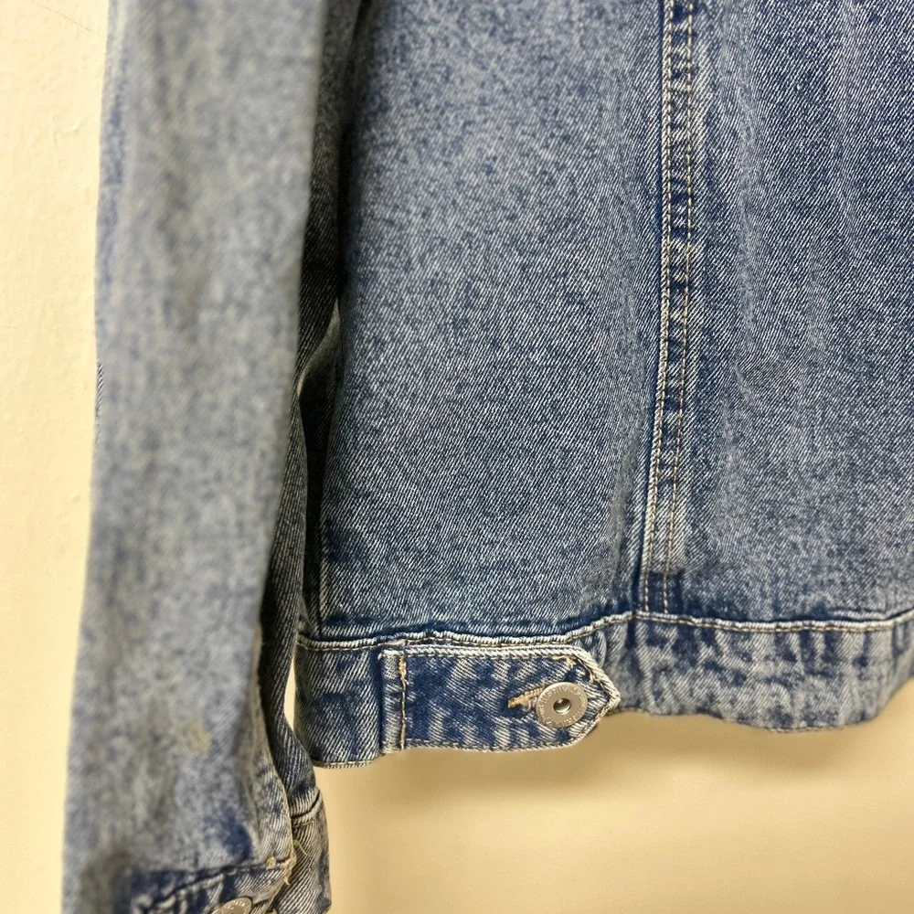 Highway Jeans Distressed Denim Jacket womens size small‎